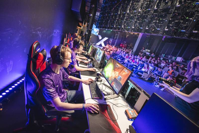 Thể thao điện tử (Esports) là gì?